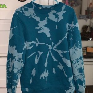 Repurposed crew neck